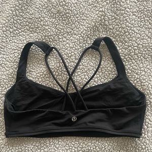 Lululemon Light Support Sports Bra